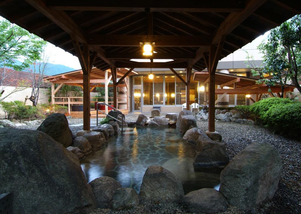 Route Inn Grantia Fukuoka Miyawaka - Wakita Onsen Dış mekan fotoğraf